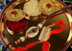 శ్రావణ పౌర్ణమి.. రాఖీ పండుగ.. ఎలాంటి రాఖీ కట్టాలి.. సోదరుల విధి ఏమిటి!
